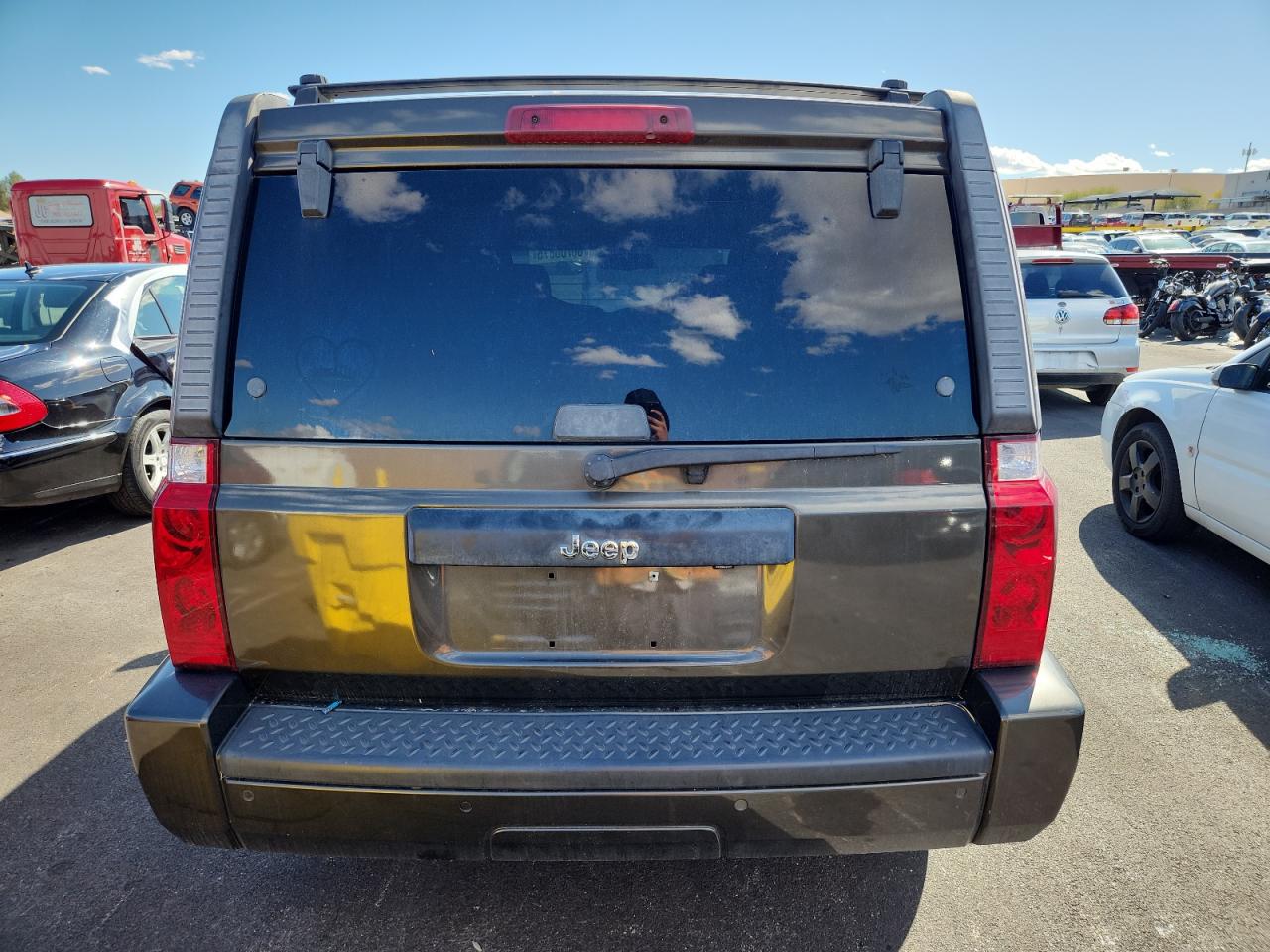 2006 Jeep Commander VIN: 1J8HH48K96C353474 Lot: 86706875