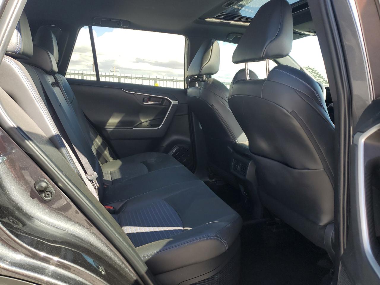 2022 Toyota Rav4 Xse VIN: 4T3E6RFV3NU086225 Lot: 82192625