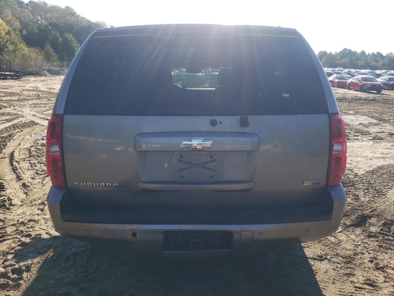 2008 Chevrolet Suburban K1500 Ls VIN: 1GNFK16388J219703 Lot: 86116905