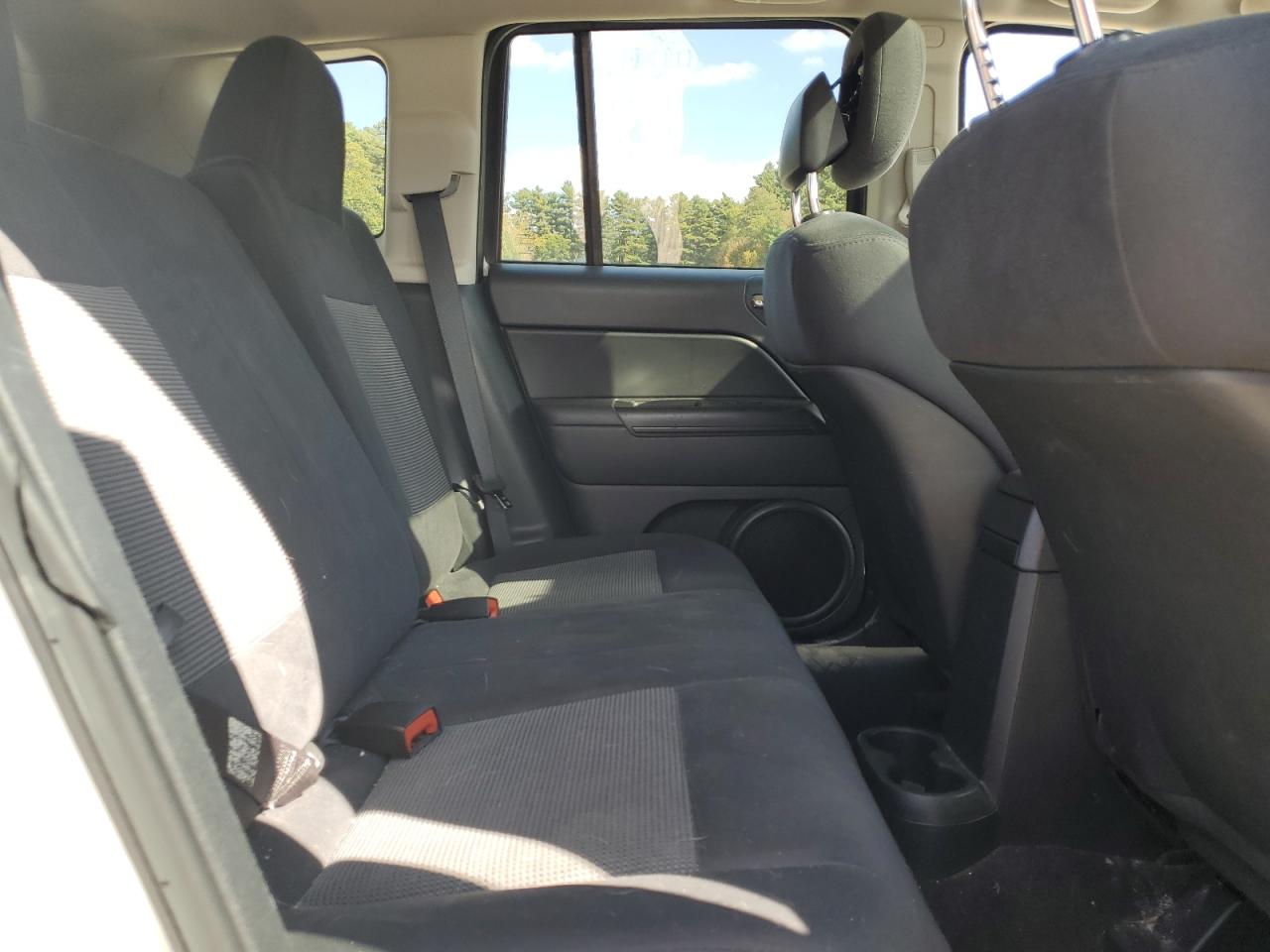 2011 Jeep Compass Sport VIN: 1J4NF1FB7BD193949 Lot: 84178675