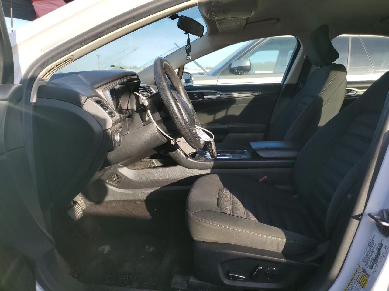 2017 Ford Fusion Se Hybrid VIN: 3FA6P0LU6HR355258 Lot: 90272585