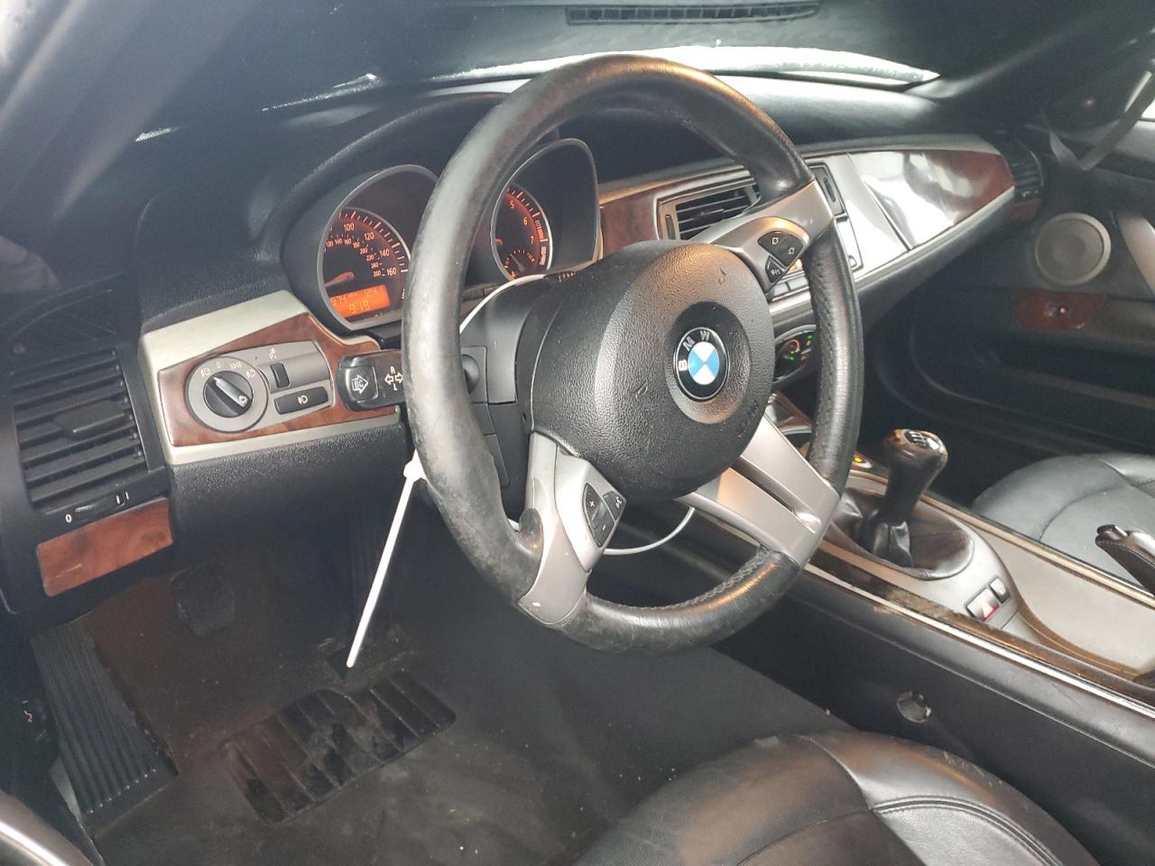 2004 BMW Z4 2.5 VIN: 4USBT33564LR68577 Lot: 86108155