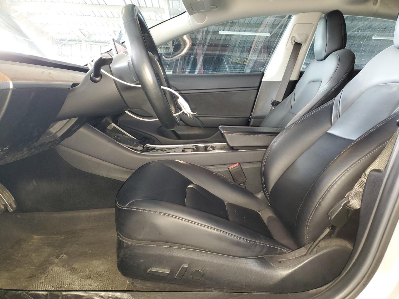 2018 Tesla Model 3 VIN: 5YJ3E1EA4JF043975 Lot: 85164515