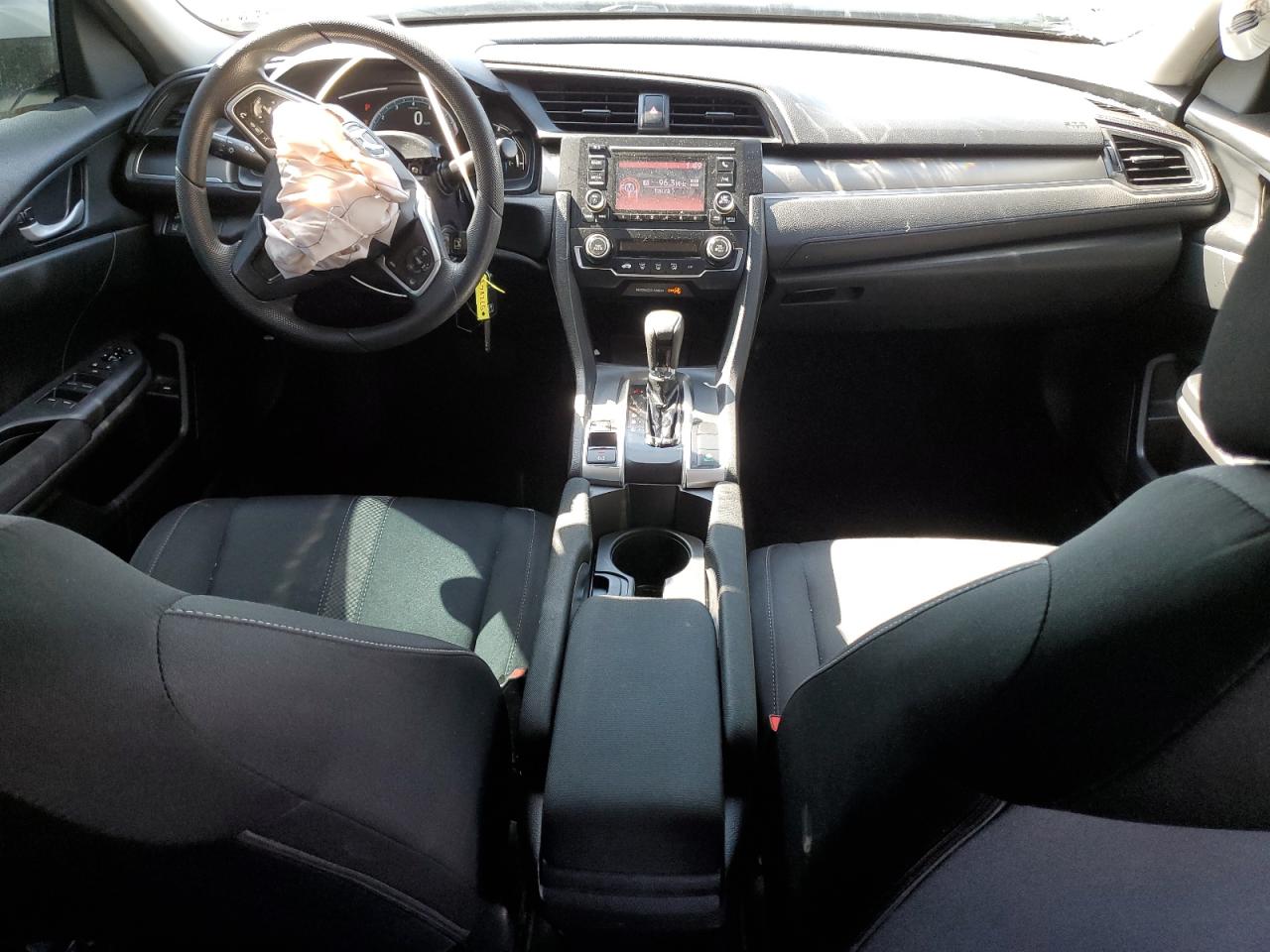 2019 Honda Civic Lx VIN: 2HGFC2F68KH572863 Lot: 82337145