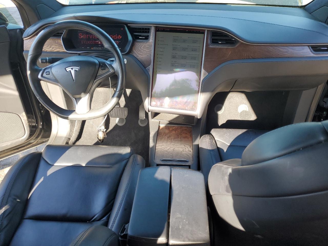 2018 Tesla Model X VIN: 5YJXCBE22JF128352 Lot: 85075025