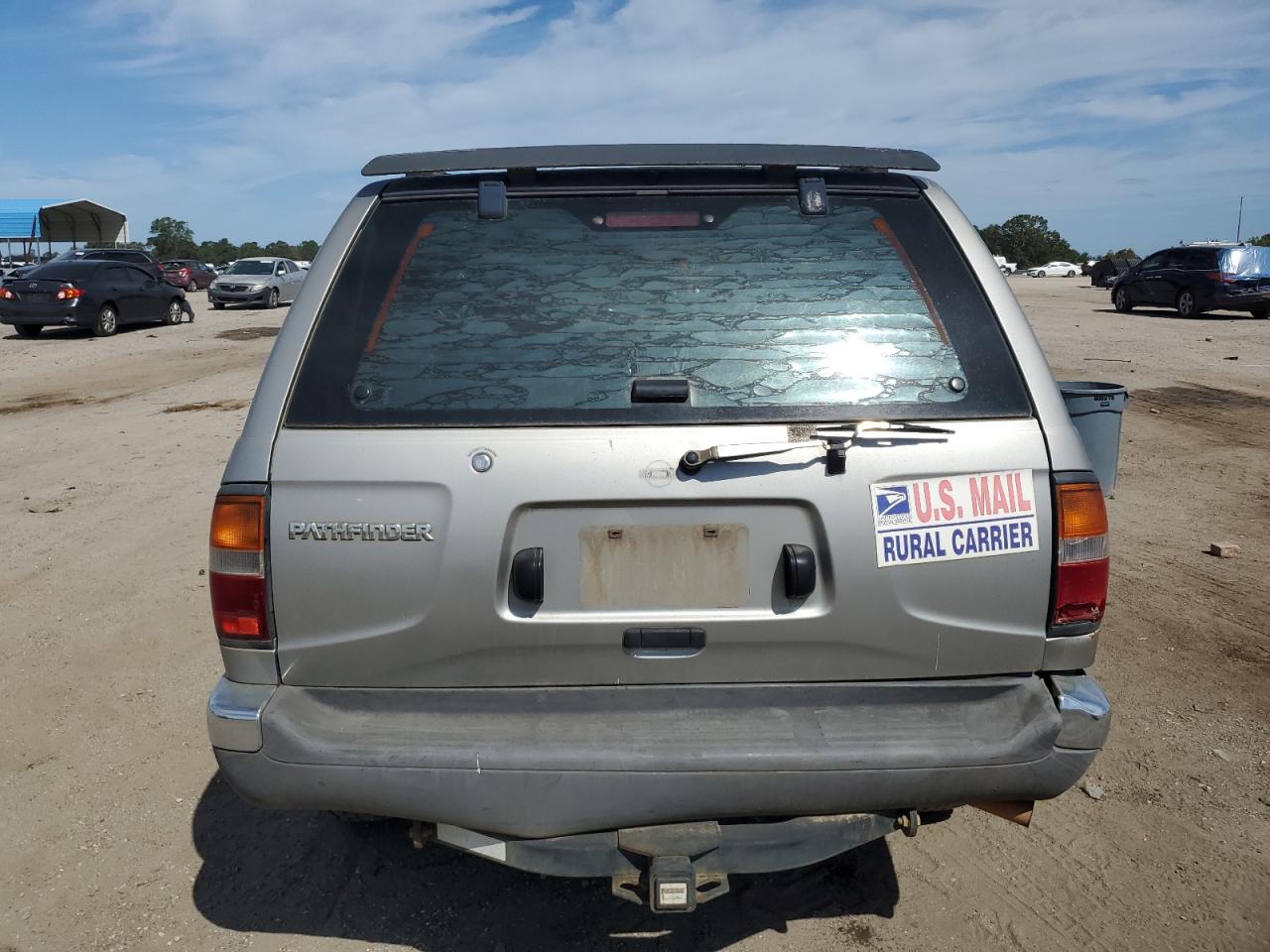 1998 Nissan Pathfinder Xe VIN: JN8AR05S1WW286925 Lot: 84232215