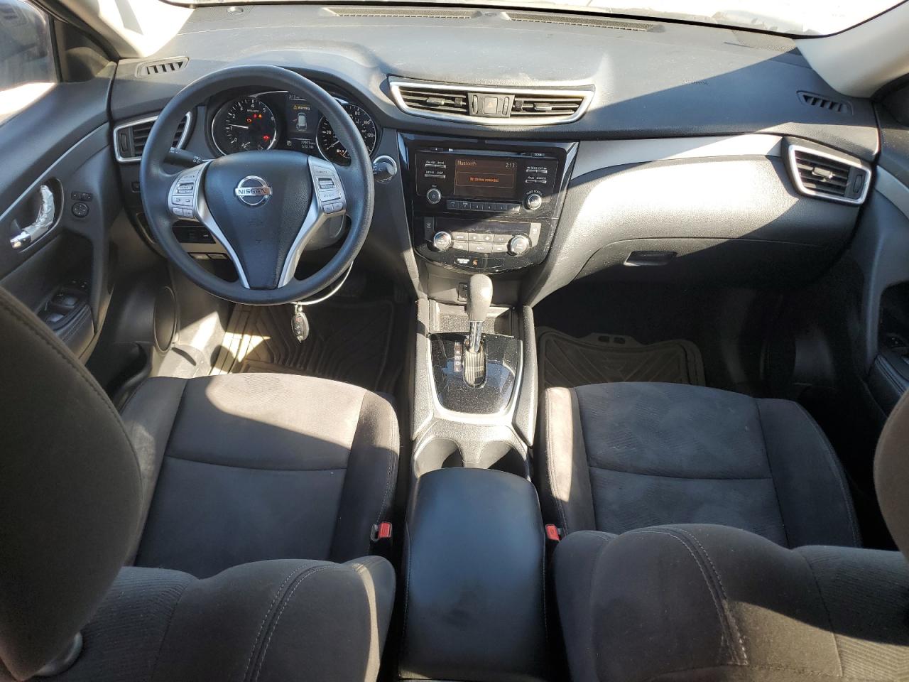 2015 Nissan Rogue S VIN: KNMAT2MVXFP550030 Lot: 82267525