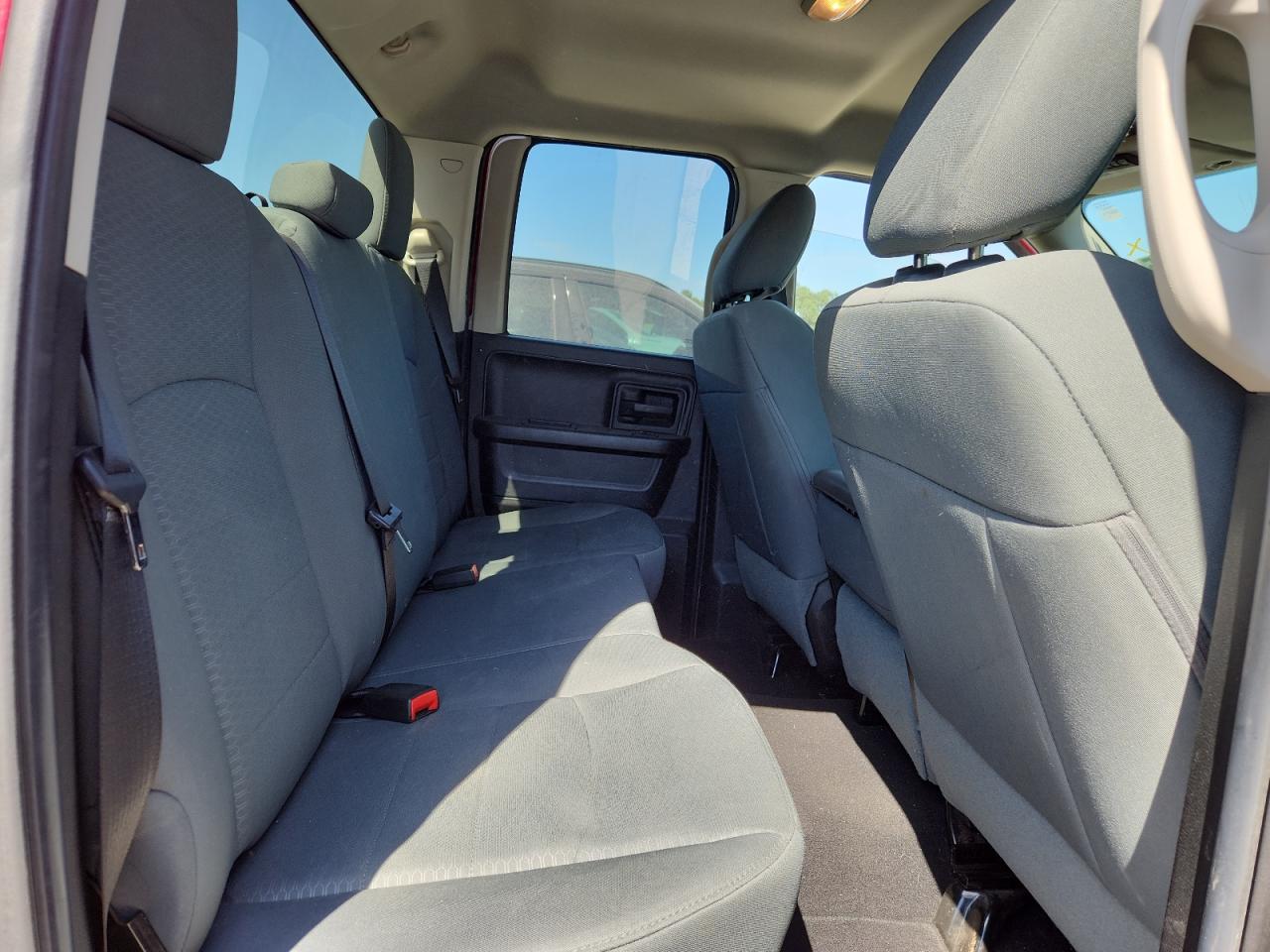 2014 Ram 1500 St VIN: 1C6RR7FT1ES325895 Lot: 84895755