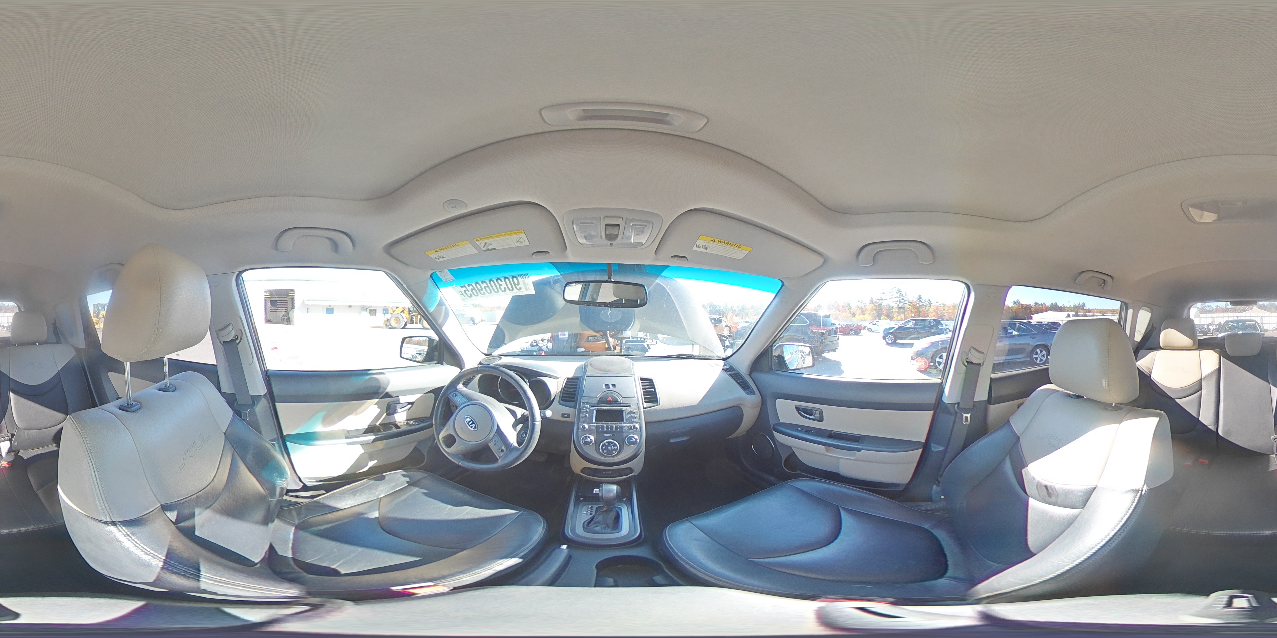 2011 Kia Soul + VIN: KNDJT2A20B7220546 Lot: 90306965