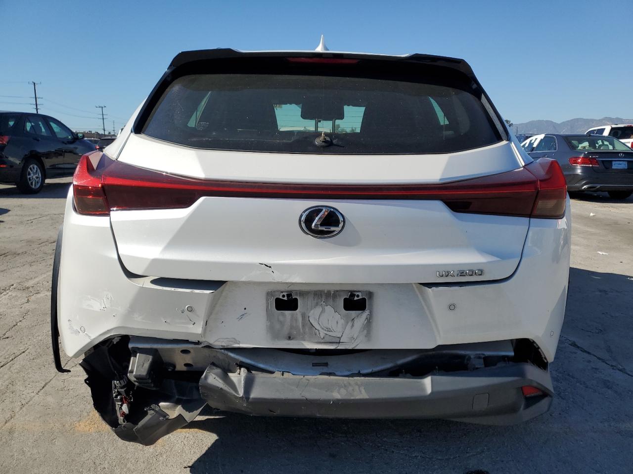 2022 Lexus Ux 200 Base VIN: JTHX3JBH2N2050732 Lot: 87304055