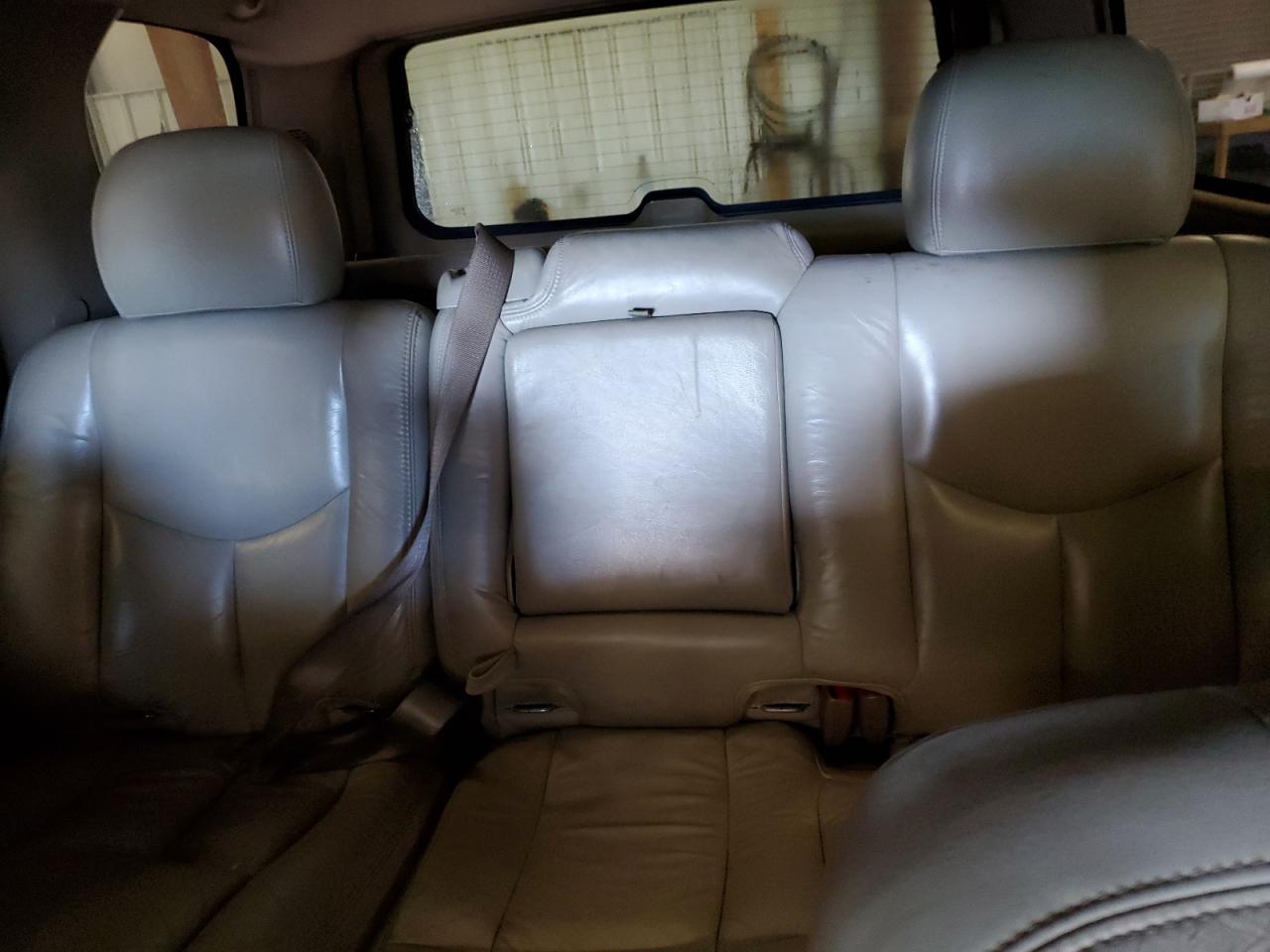 2003 Chevrolet Tahoe K1500 VIN: 1GNEK13T43R261697 Lot: 84537595