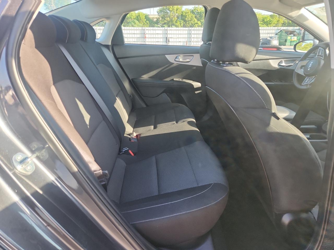 2023 Kia Forte Lx VIN: 3KPF24AD9PE616780 Lot: 84560655