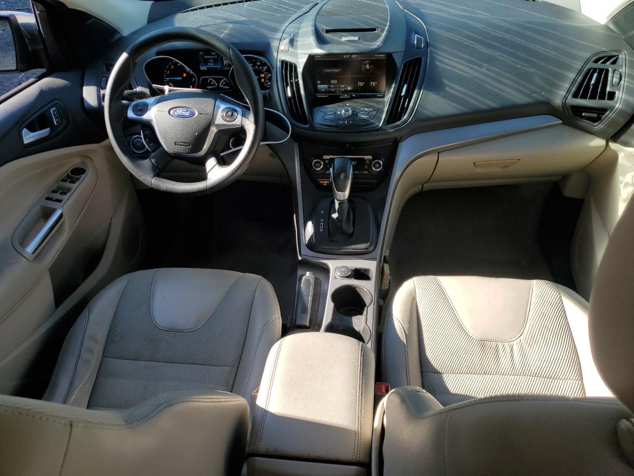 2015 Ford Escape Se VIN: 1FMCU9G91FUA98267 Lot: 86264175