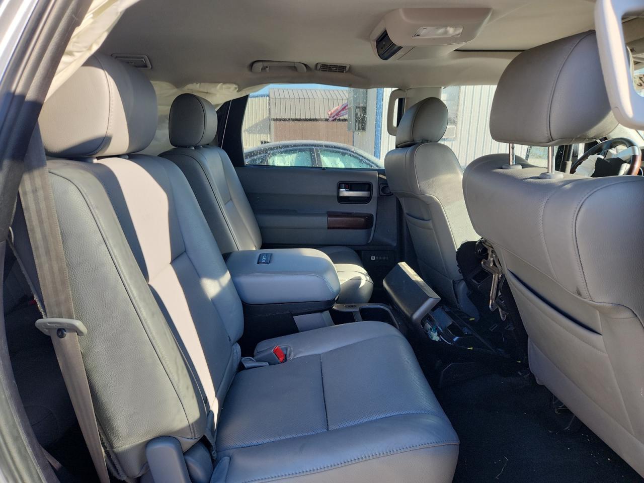 2014 Toyota Sequoia Platinum VIN: 5TDDW5G19ES108018 Lot: 86131725