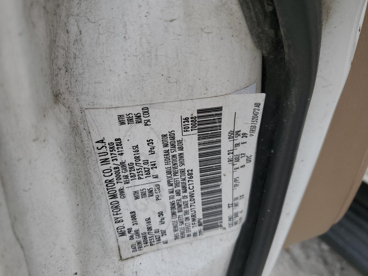 1998 Ford Expedition VIN: 1FMRU17L0WLC17682 Lot: 86159005