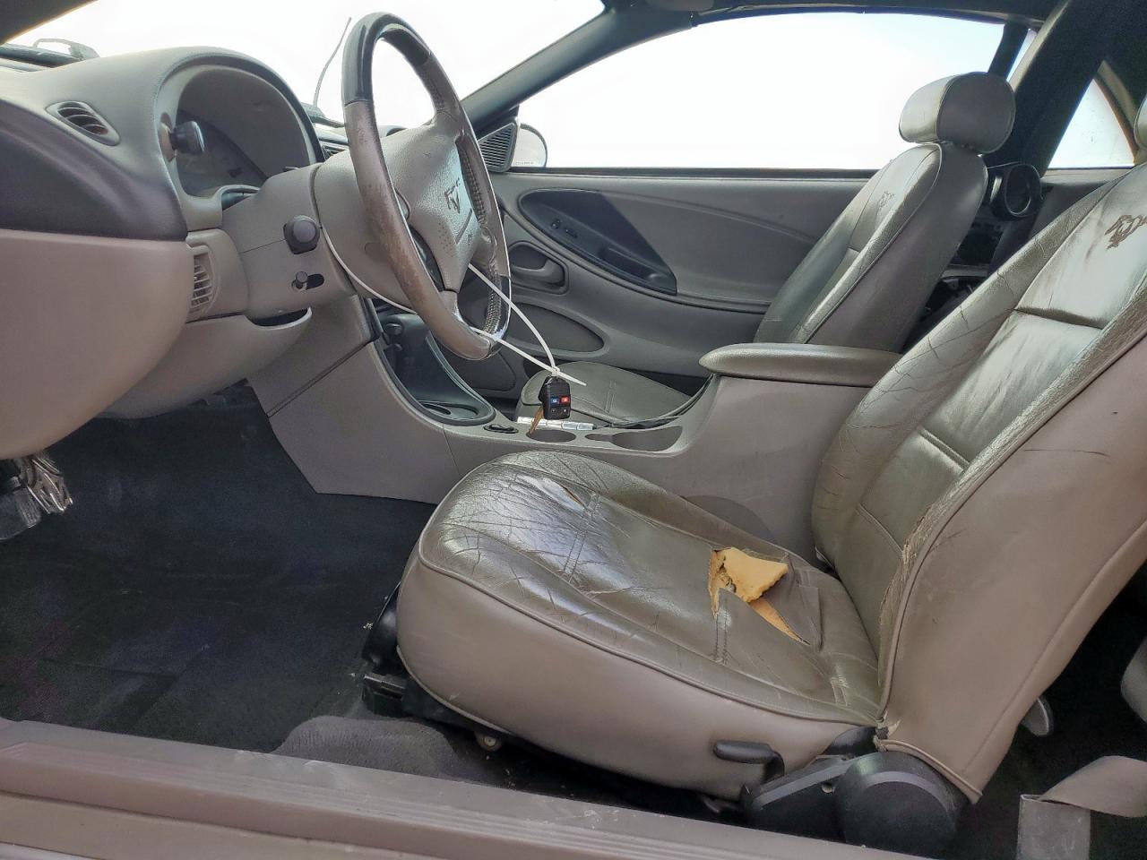 2002 Ford Mustang VIN: 1FAFP44462F201577 Lot: 82305085