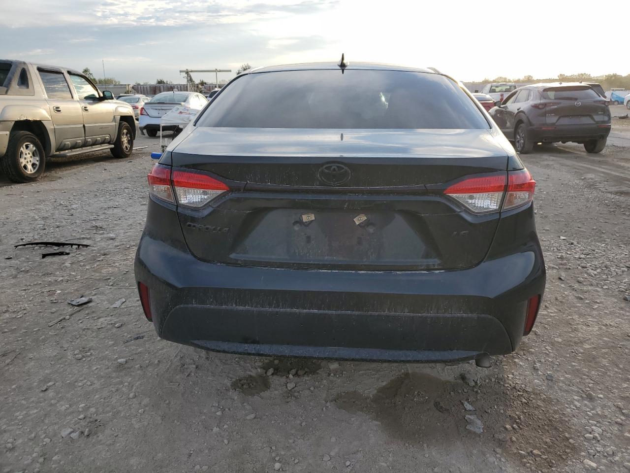 2020 Toyota Corolla Le VIN: JTDEPRAE8LJ046318 Lot: 86176965