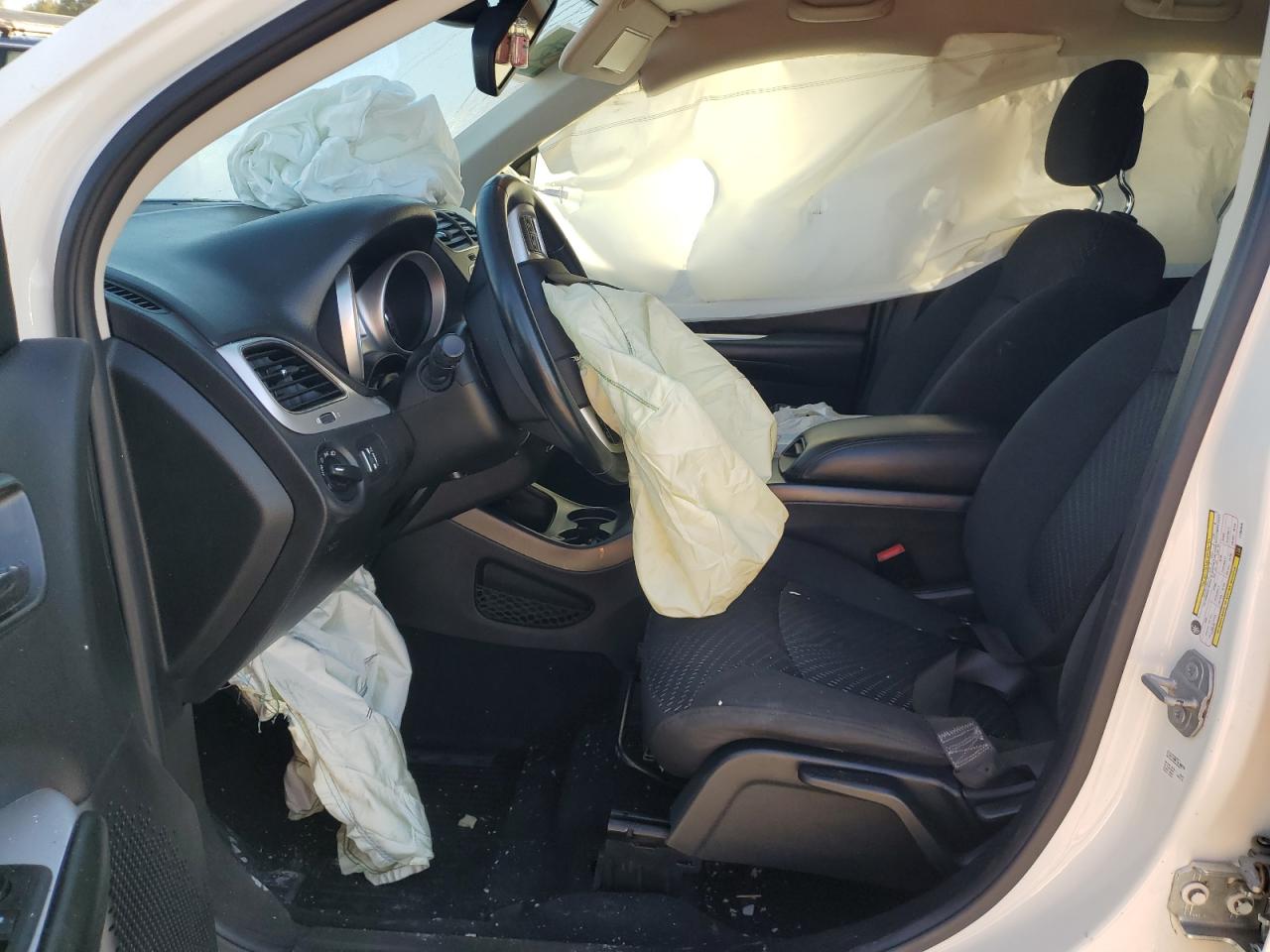 2018 Dodge Journey Se VIN: 3C4PDCAB9JT386040 Lot: 86546325