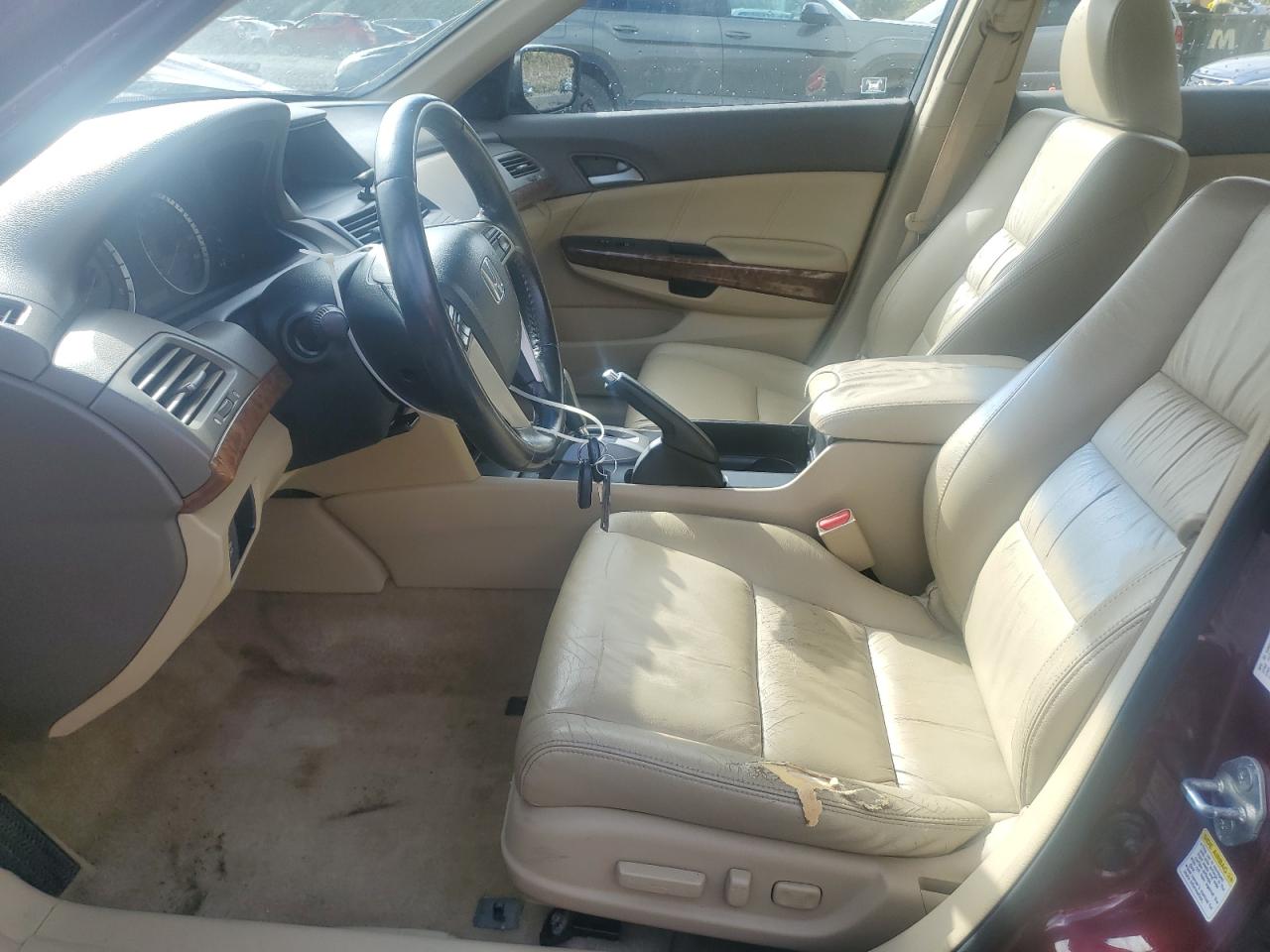2008 Honda Accord Exl VIN: 1HGCP26858A076838 Lot: 85570725