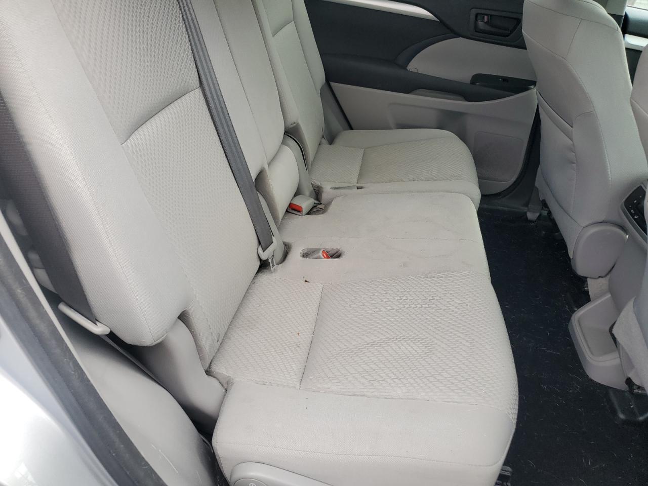 2016 Toyota Highlander Le VIN: 5TDBKRFH9GS299578 Lot: 84879105