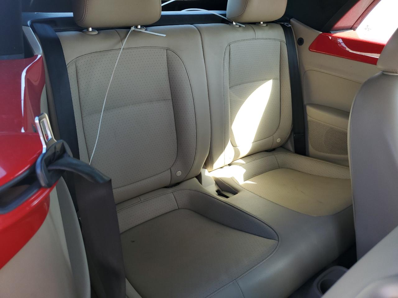 2015 Volkswagen Beetle 1.8T VIN: 3VW517AT4FM806513 Lot: 85503835