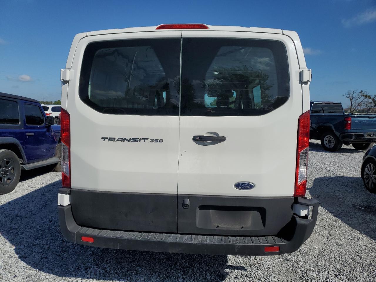 2022 Ford Transit T-250 VIN: 1FTBR1Y82NKA43054 Lot: 81126985