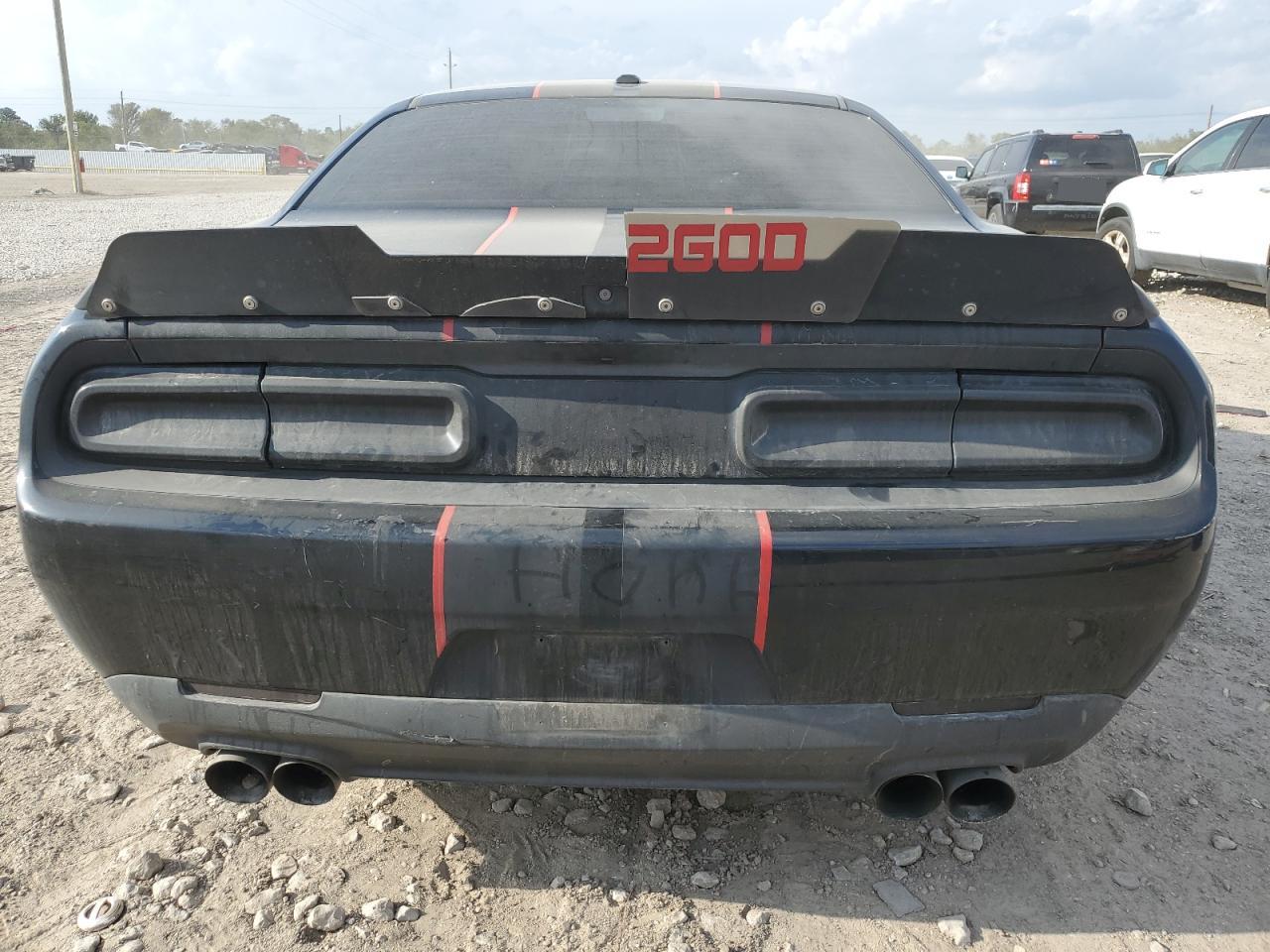 2018 Dodge Challenger Sxt VIN: 2C3CDZAG1JH178843 Lot: 82730515