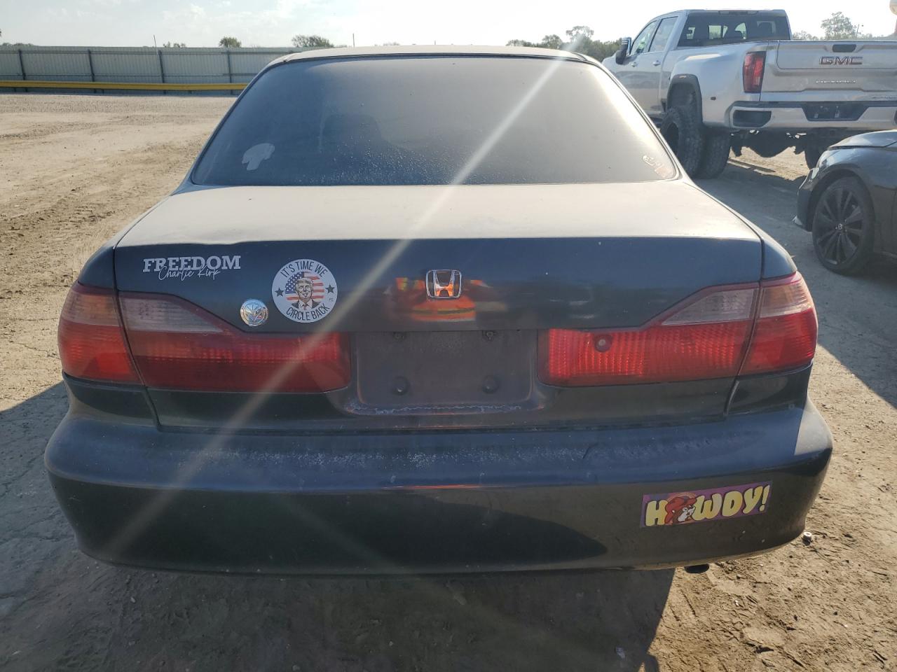 1998 Honda Accord Ex VIN: 1HGCG5656WA262537 Lot: 85391365