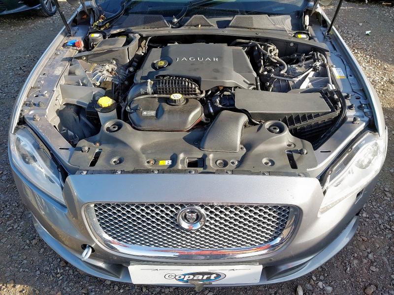 2012 JAGUAR XJ 3.0D V6 PORTFOLIO 4DR AUTO [8]