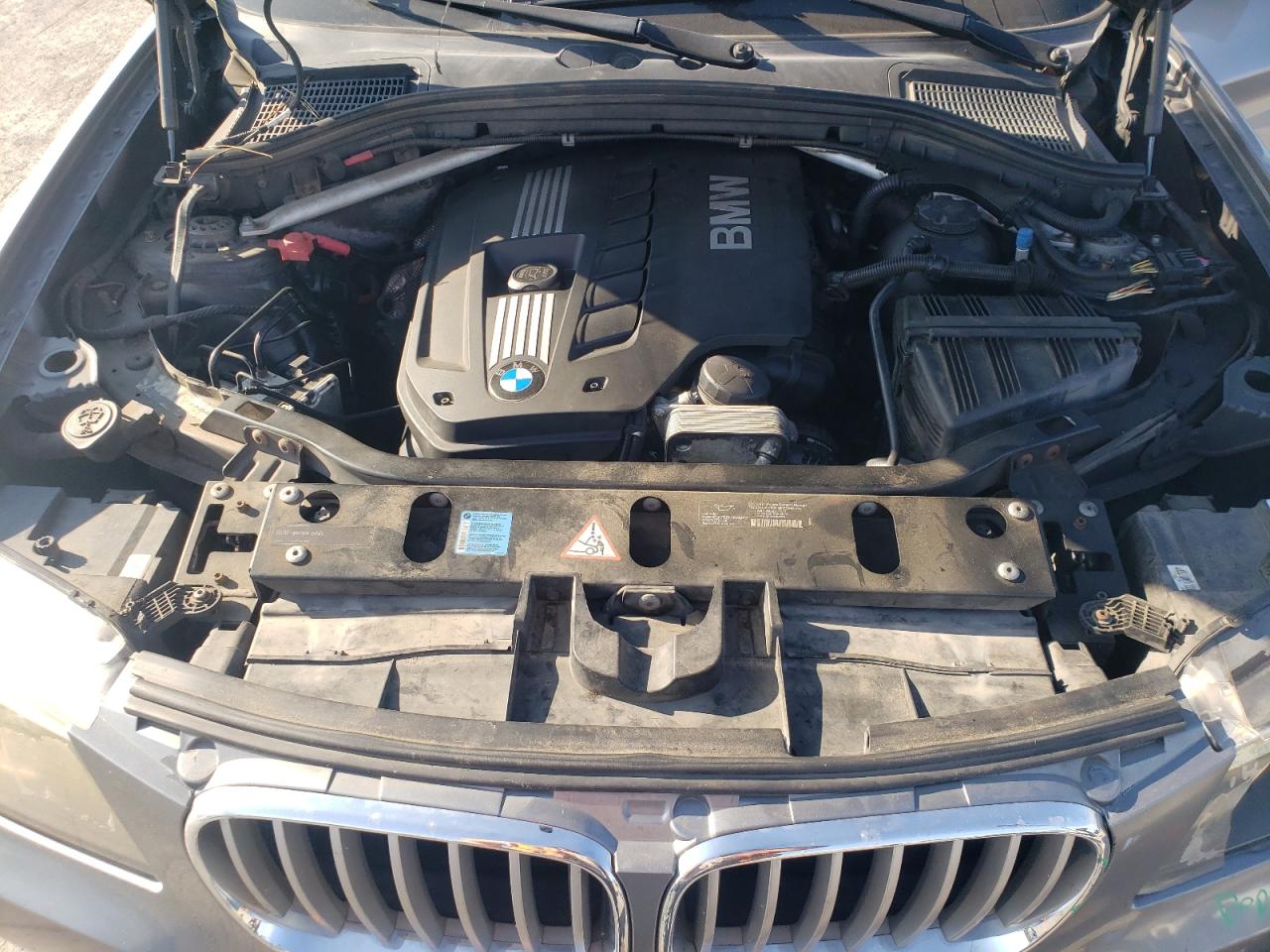 2011 BMW X3 xDrive28I VIN: 5UXWX5C52BL704033 Lot: 84770205