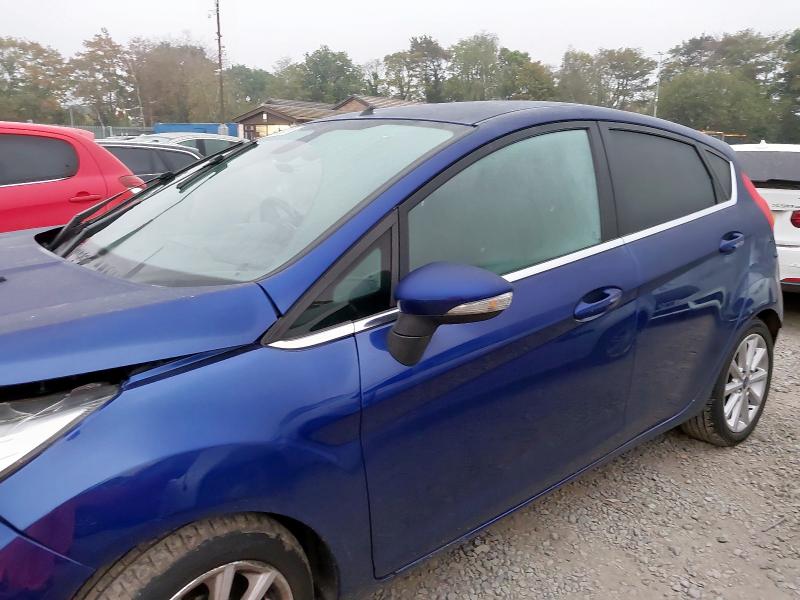 2016 FORD FIESTA TITANIUM TURBO 
