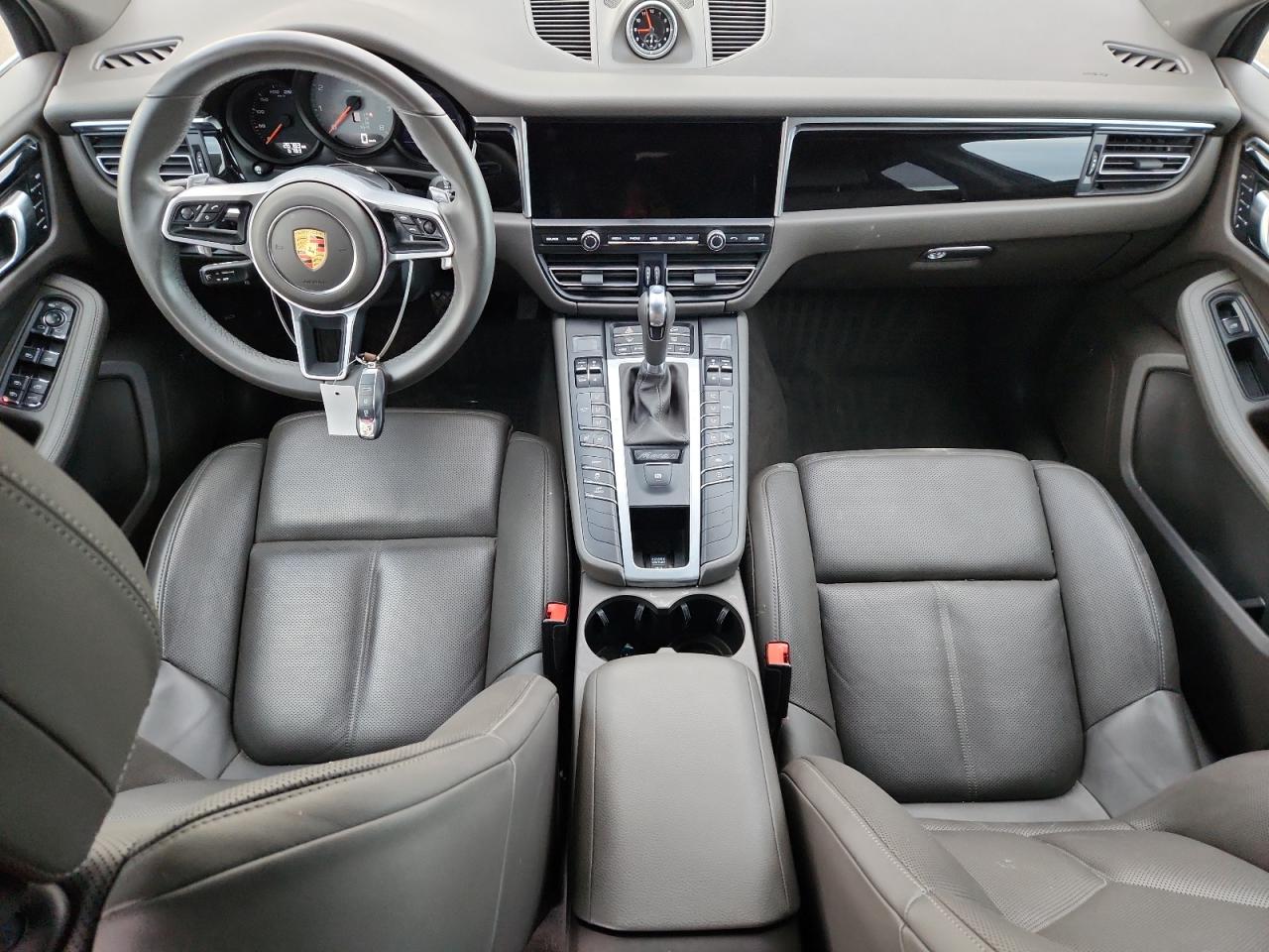 2021 Porsche Macan S VIN: WP1AB2A57MLB38769 Lot: 90022255