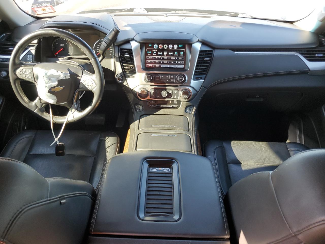 2019 Chevrolet Tahoe K1500 Premier VIN: 1GNSKCKC3KR283625 Lot: 84837865