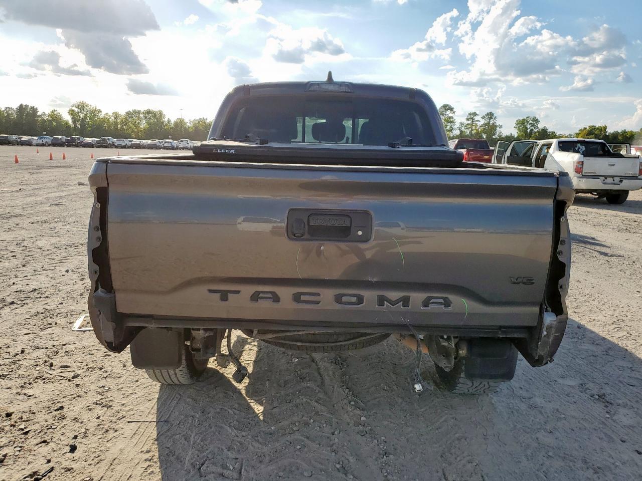 2021 Toyota Tacoma Double Cab VIN: 5TFCZ5AN1MX253867 Lot: 85162775