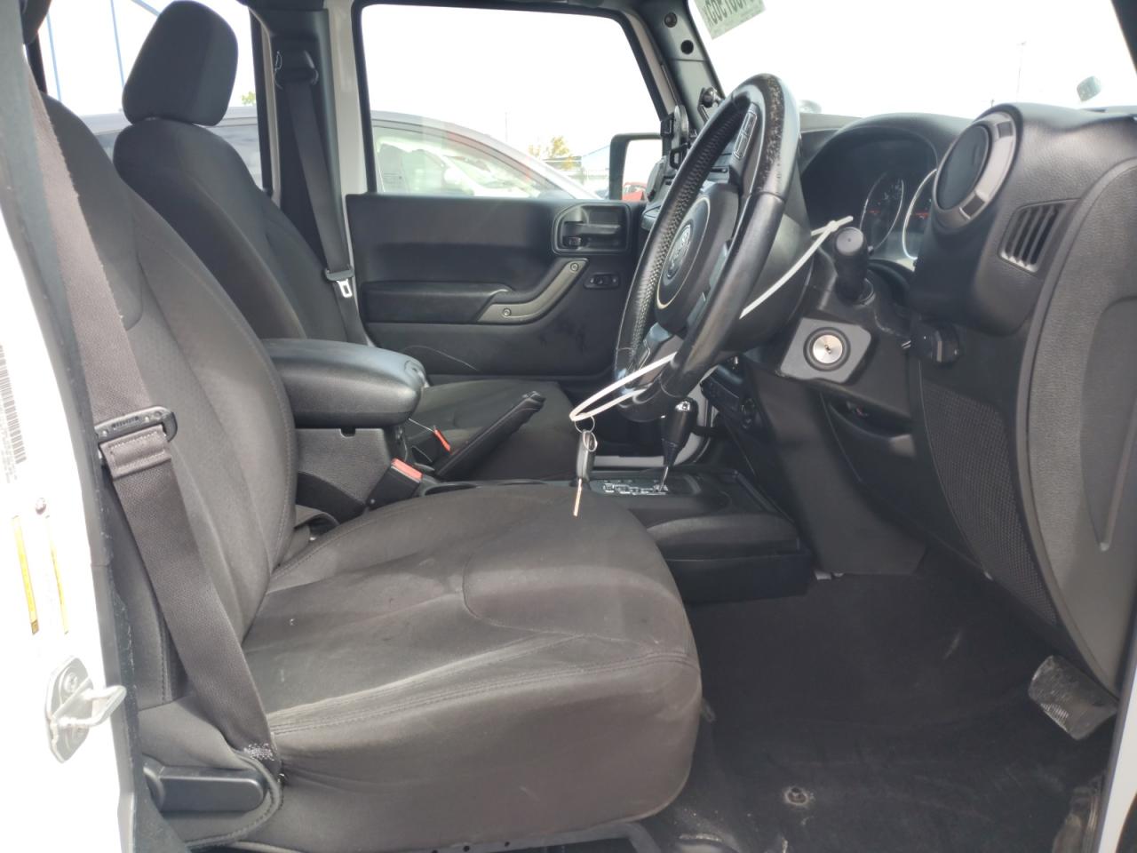 2017 Jeep Wrangler Unlimited Sport VIN: 1C4BJWKG8HL618888 Lot: 84357965