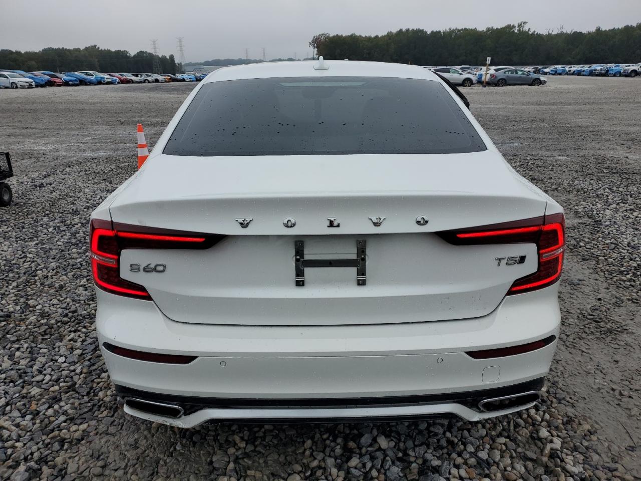 2021 Volvo S60 T5 Momentum VIN: 7JR102TZ4MG107786 Lot: 82688685