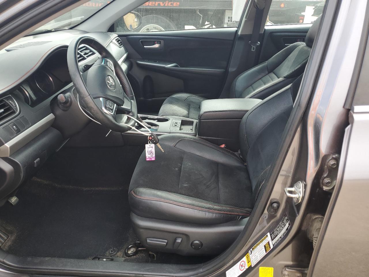 2015 Toyota Camry Le VIN: 4T1BF1FK3FU100533 Lot: 68063565