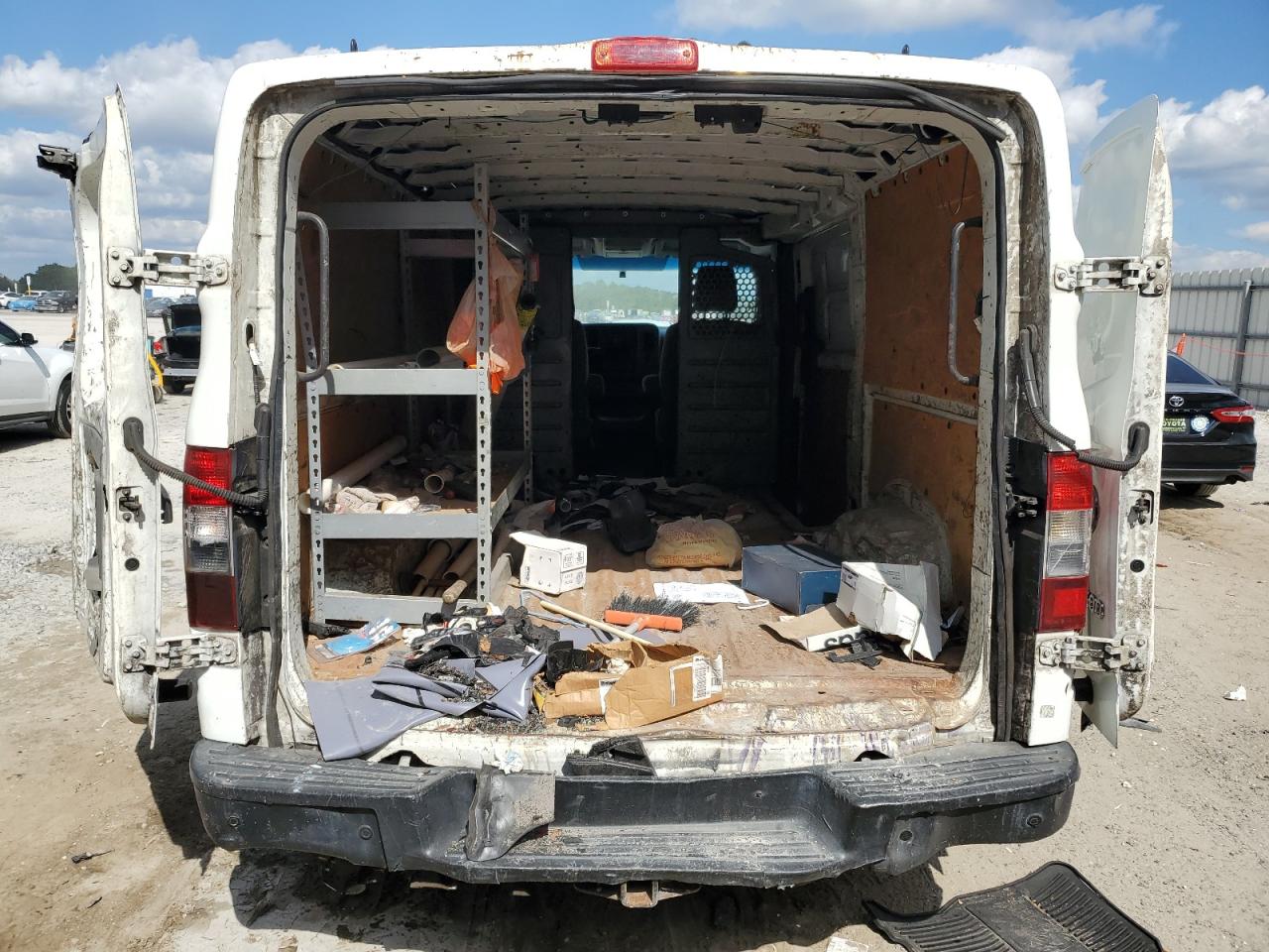 2015 Nissan Nv Delivery Van VIN: 1N6BF0KL4FN806222 Lot: 82602345