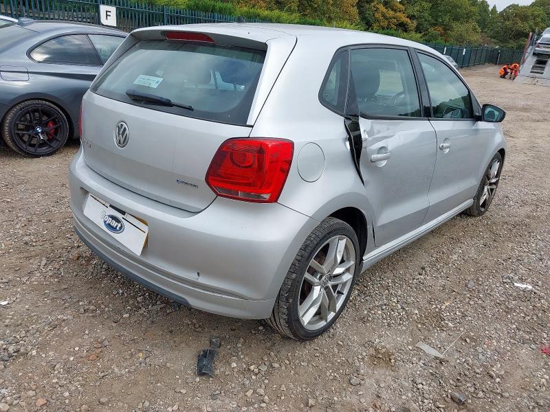 2011 VOLKSWAGEN POLO BLUEMOTION TDI 