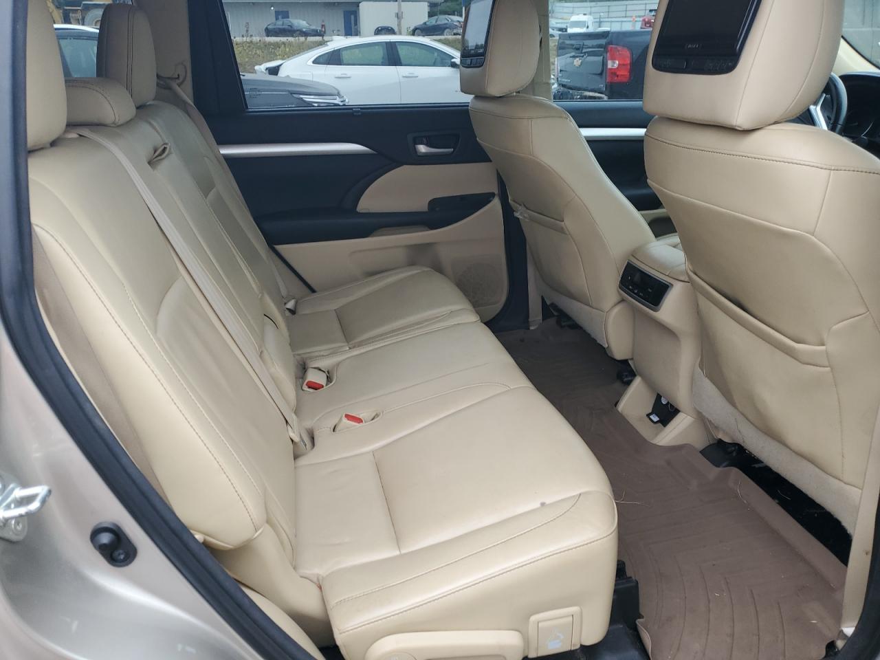 2015 Toyota Highlander Xle VIN: 5TDJKRFH9FS095180 Lot: 82432025