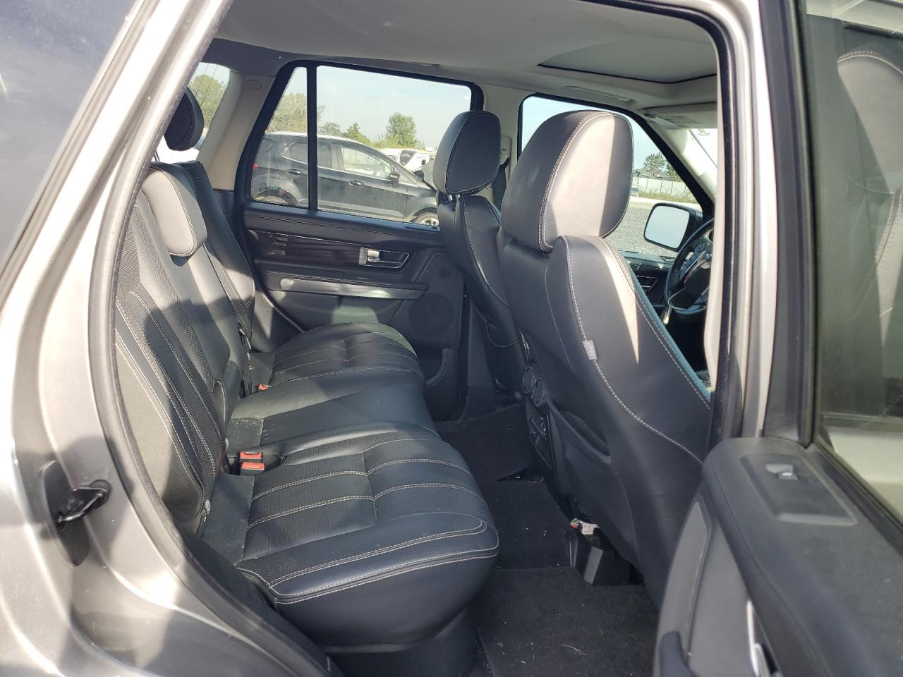 2011 Land Rover Range Rover Sport Lux VIN: SALSK2D4XBA275974 Lot: 81992995