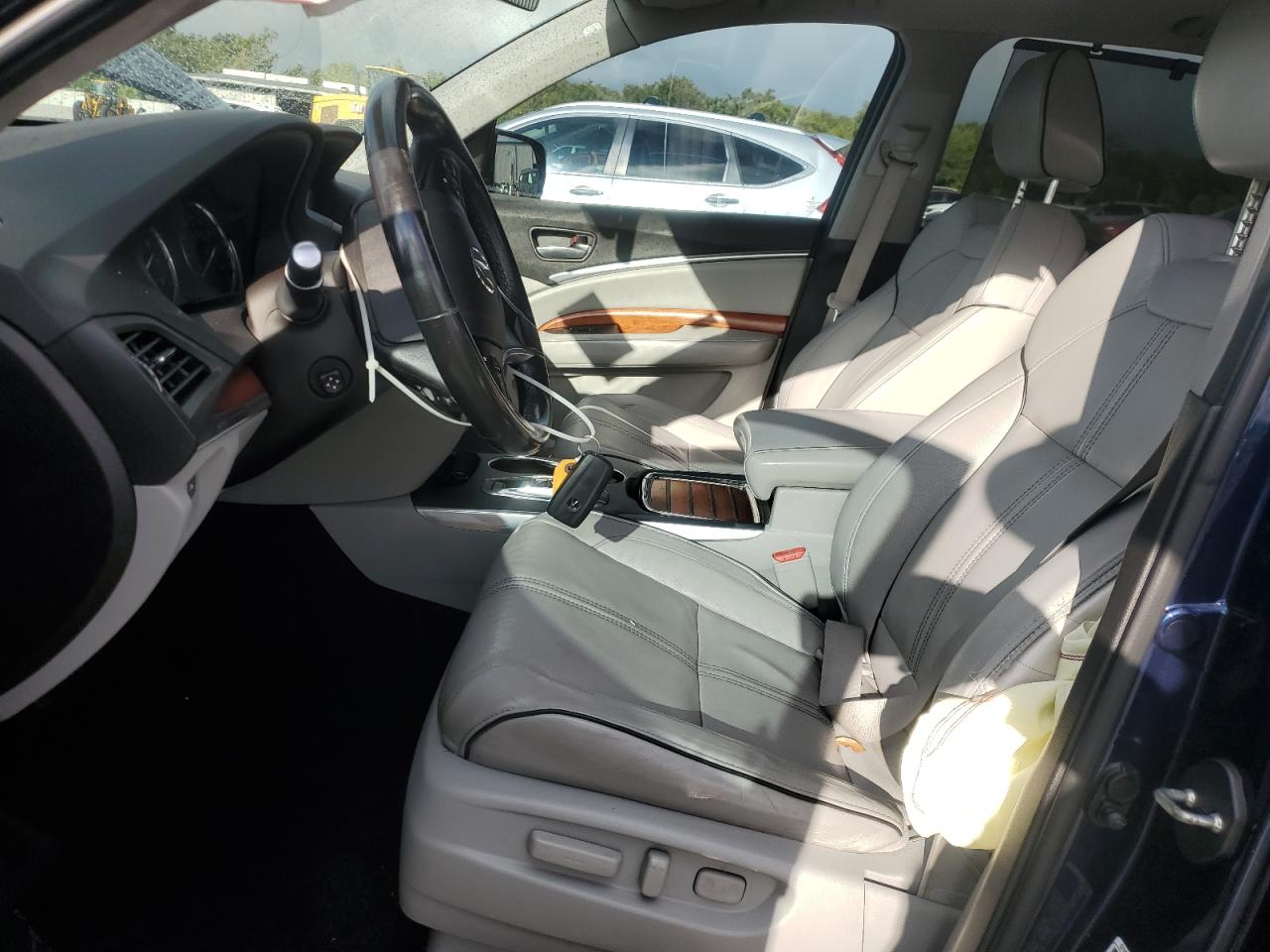 2017 Acura Mdx Advance VIN: 5FRYD4H85HB000984 Lot: 90234195