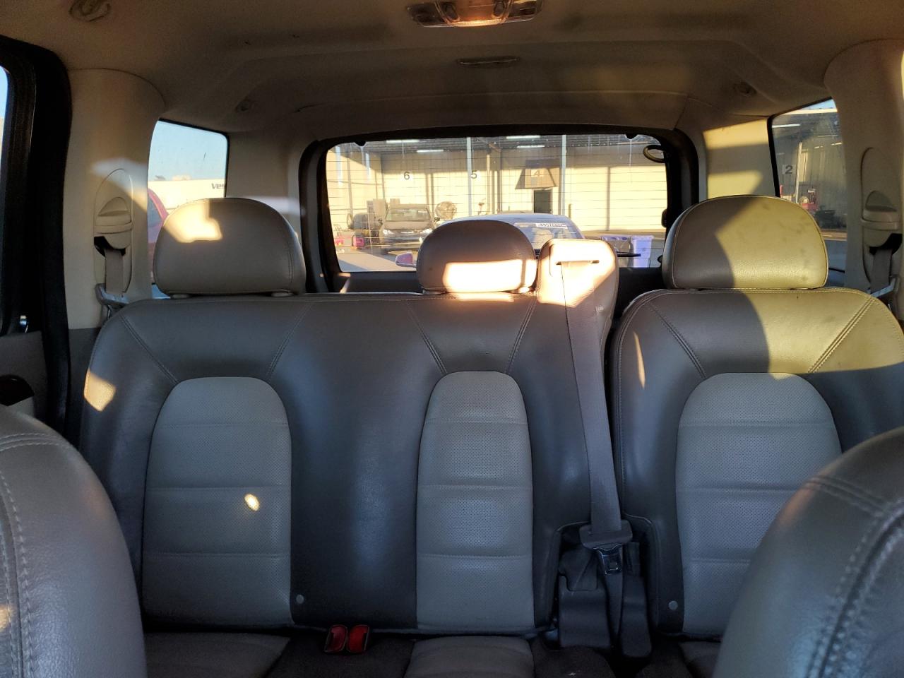 2004 Ford Explorer Eddie Bauer VIN: 1FMDU84W14UB70817 Lot: 87381395