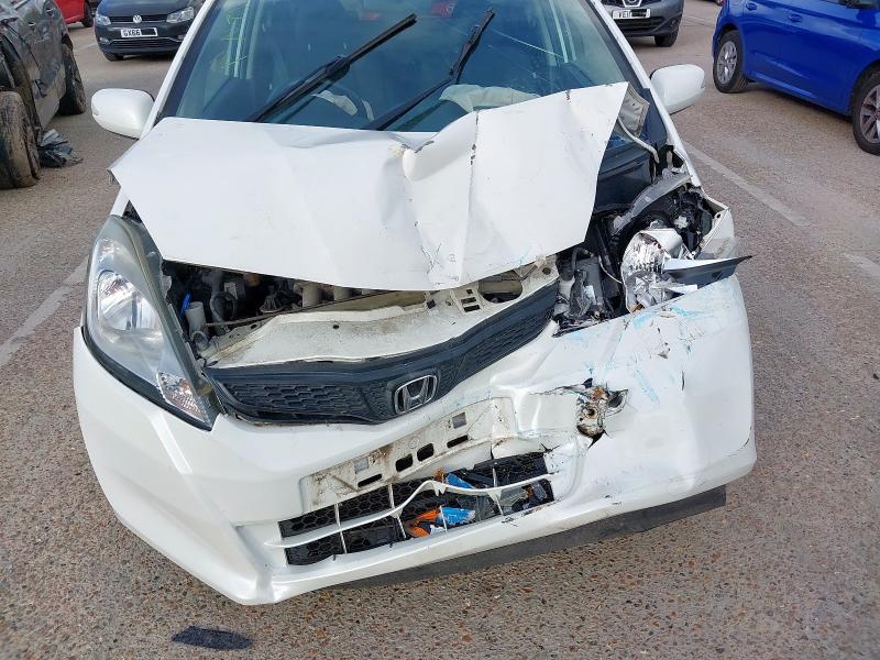 2015 HONDA JAZZ 1.4 I-VTEC ES PLUS 5DR