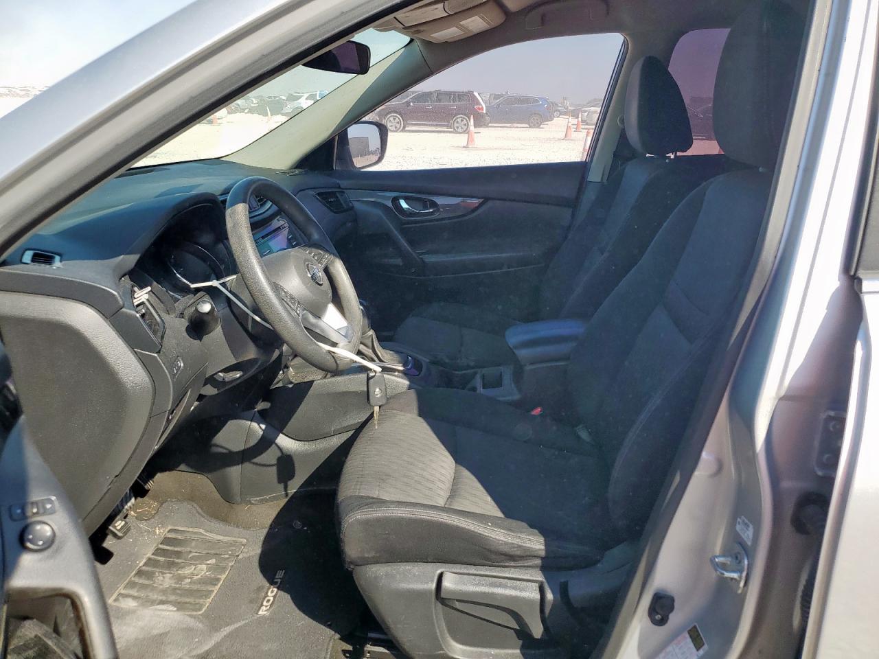 2017 Nissan Rogue S VIN: JN8AT2MT7HW149000 Lot: 84990705