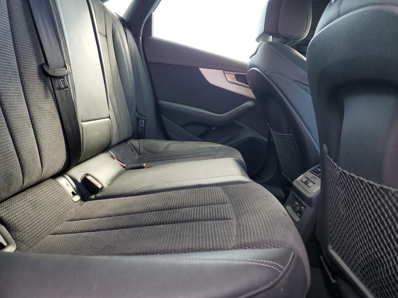 2020 Audi A4 Premium Plus VIN: WAUENAF46LA073120 Lot: 87076395