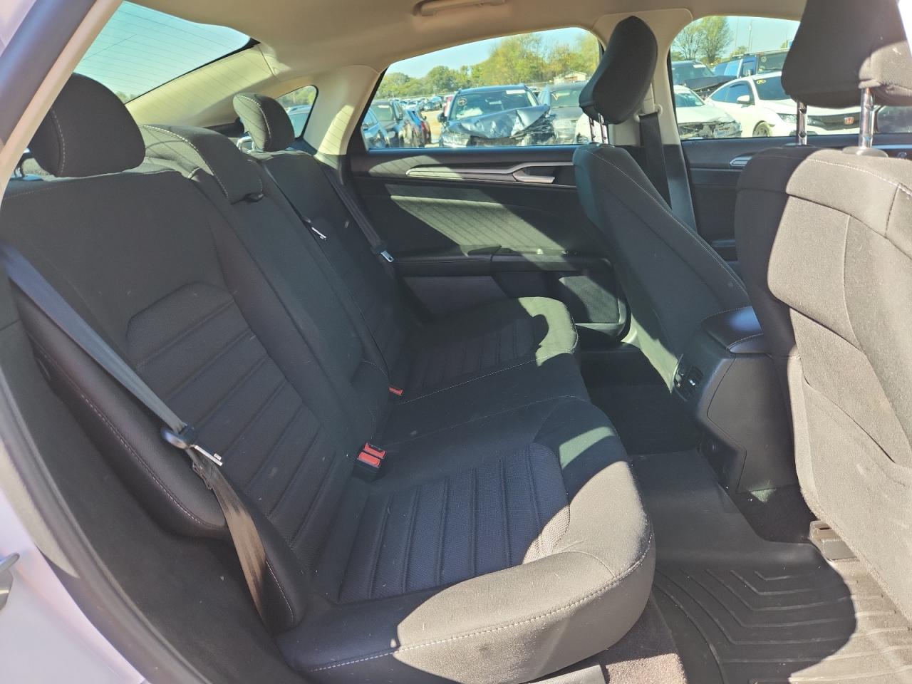 2020 Ford Fusion Se VIN: 3FA6P0HD7LR251301 Lot: 90708365