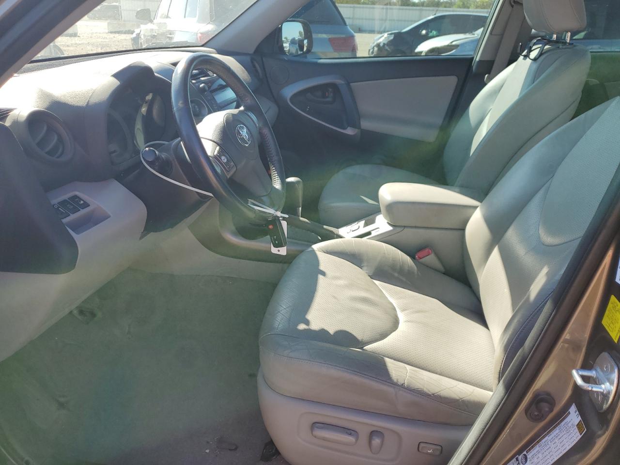 2010 Toyota Rav4 Limited VIN: JTMDK4DVXA5094028 Lot: 82275365