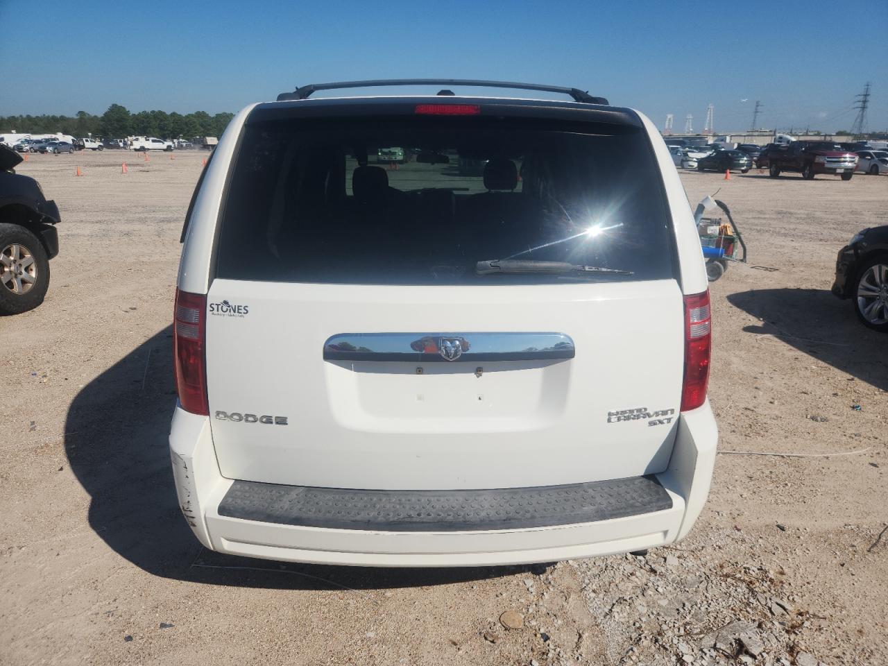 2010 Dodge Grand Caravan Sxt VIN: 2D4RN5D14AR154357 Lot: 90258525