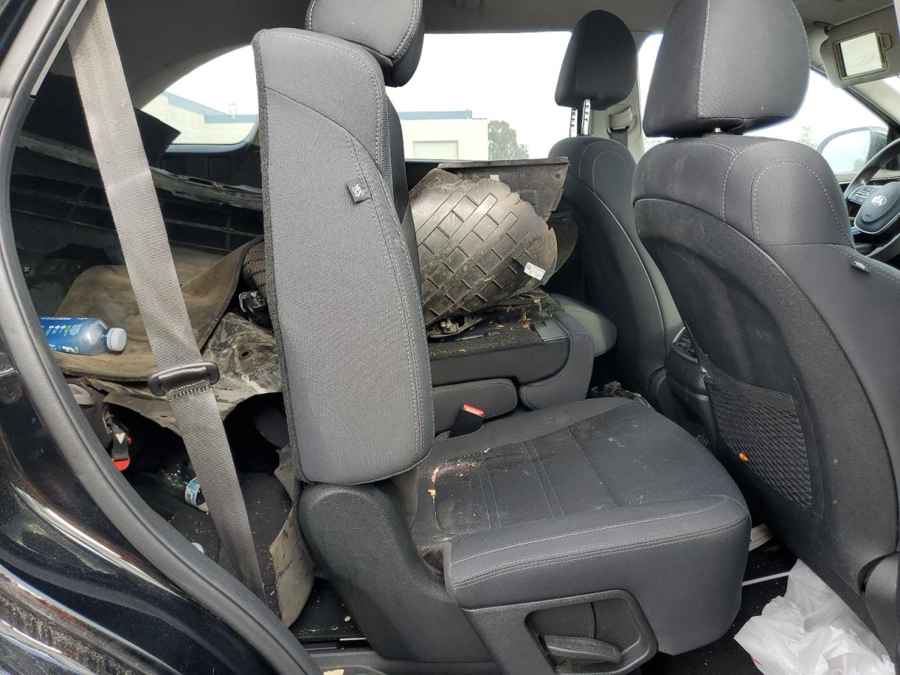 2019 Kia Sorento L VIN: 5XYPG4A39KG593042 Lot: 86433555